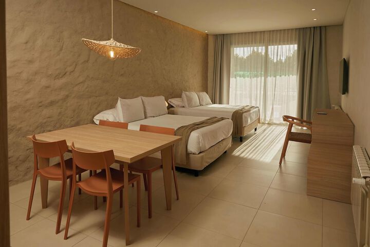 Room 10 of 41