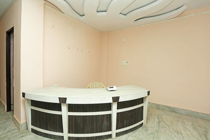 OYO 14624 HARI DHAM