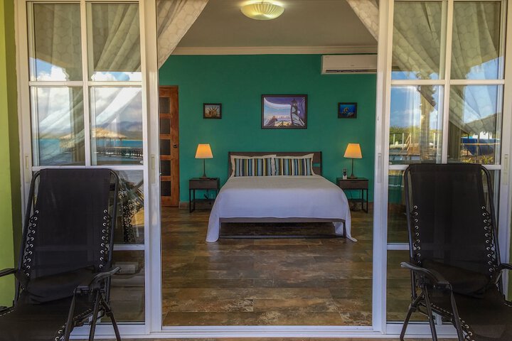 Room 5 of 35