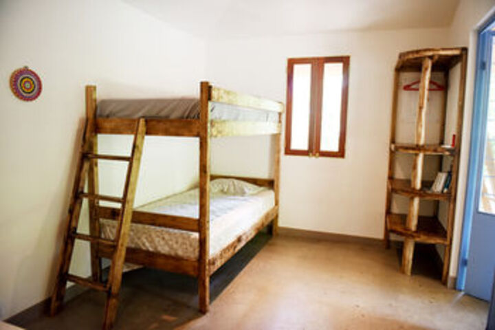 Room 12 of 22