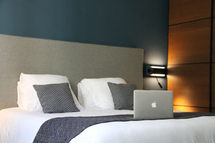 Room 16 of 72