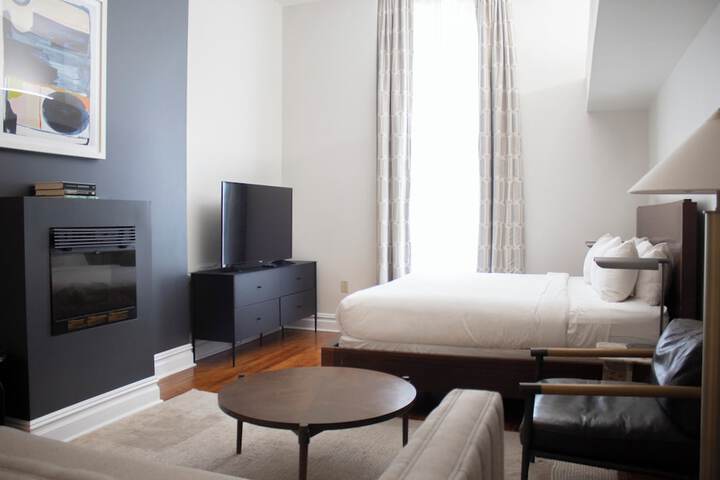 Room 5 of 54