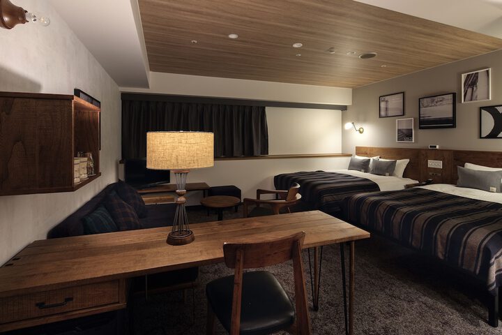 Room 12 of 52