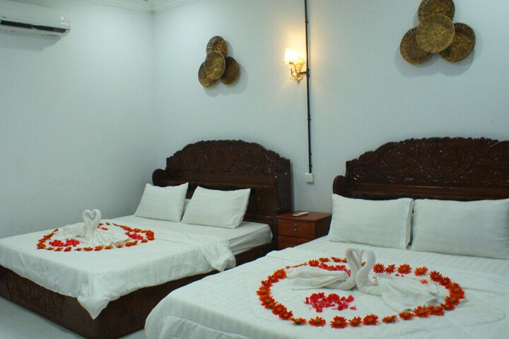 Room 8 of 45