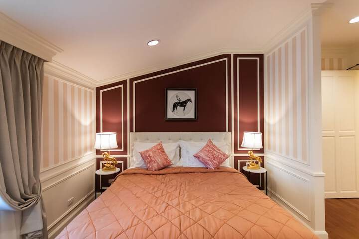 Room 47 of 228