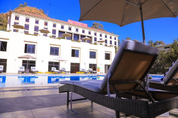 Pool 24 of 53