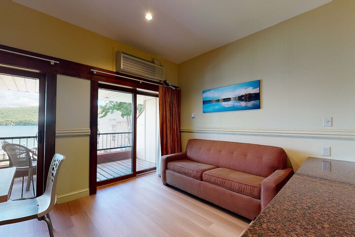 Premier 2 Queen Beds Accessible (37 of 40)