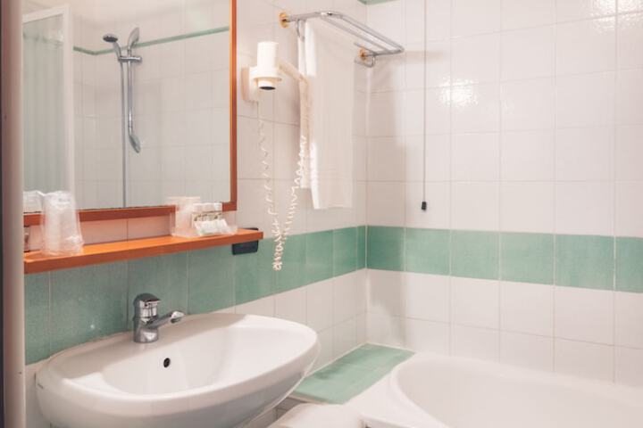 Bath Photo