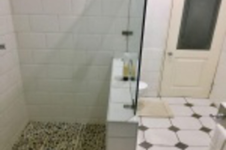 Room 49 of 216