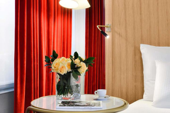 Room 22 of 128