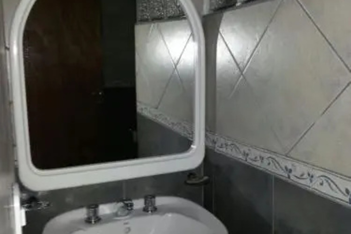 Room 9 of 29
