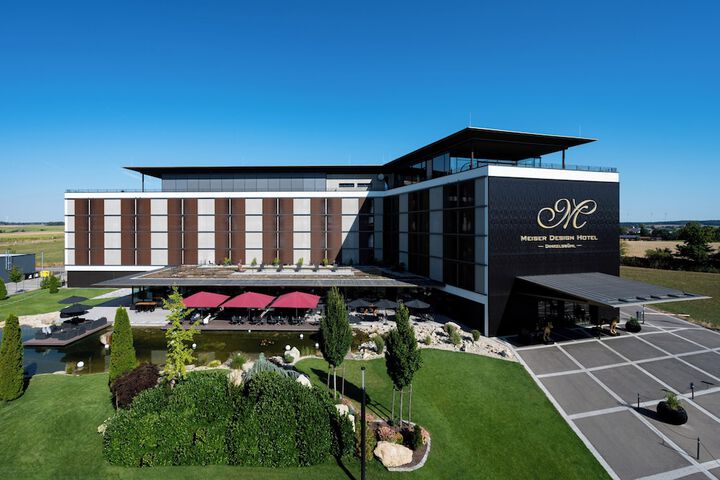 Exterior of Meiser Design Hotel