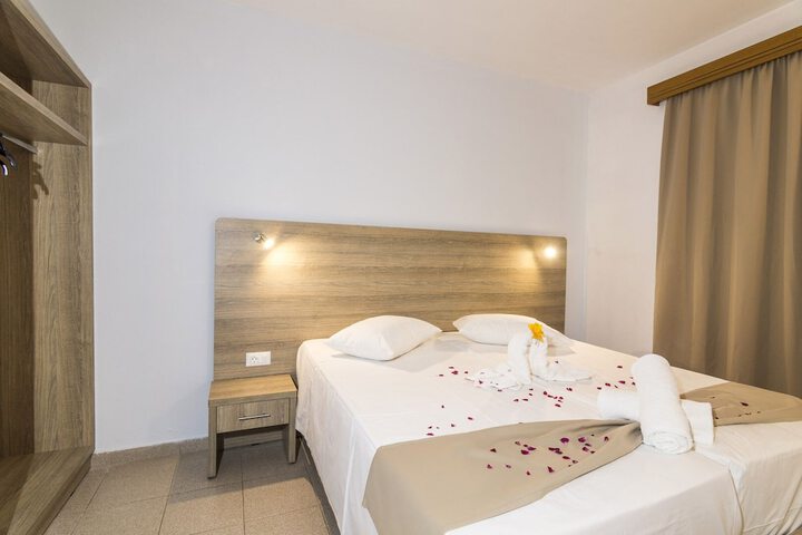 Room 20 of 79
