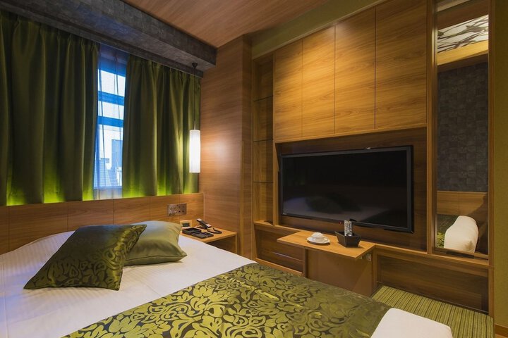 Room 7 of 23