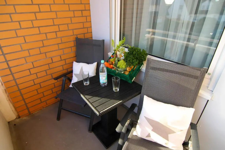 Terrace/Patio 4 of 9