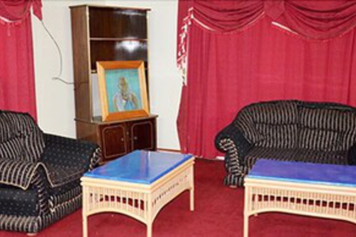 Room 9 of 21