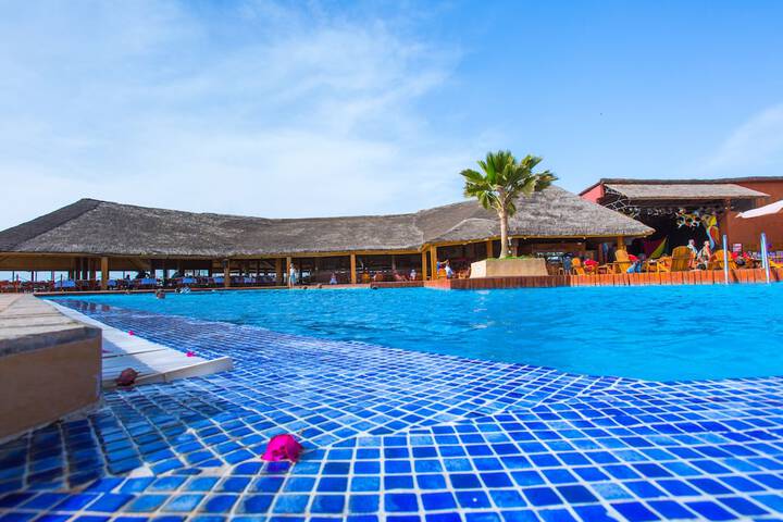 Pools & Facilities