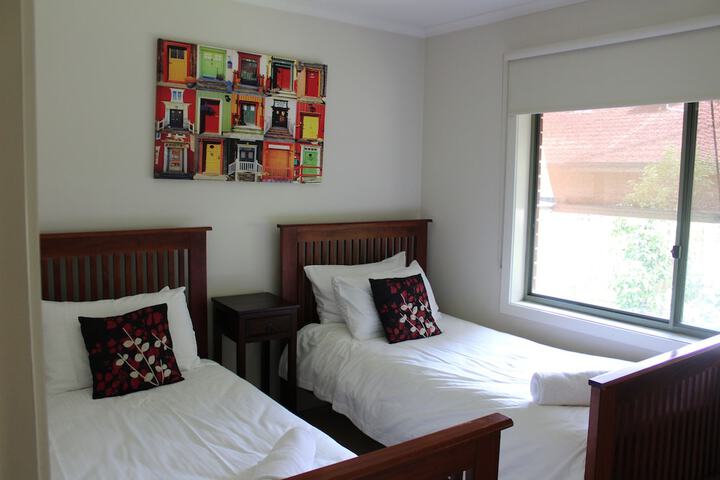 Room 3 of 23