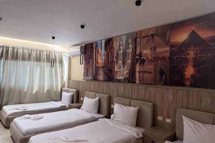 Room 12 of 31