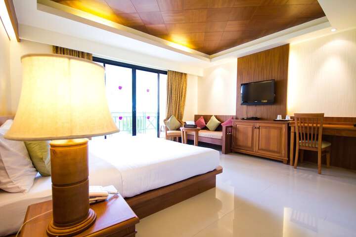 Room 9 of 41
