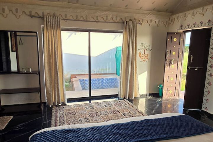 Room 19 of 31
