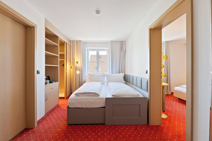 Room 38 of 88