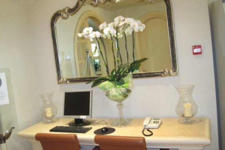 Business Center 115 of 119
