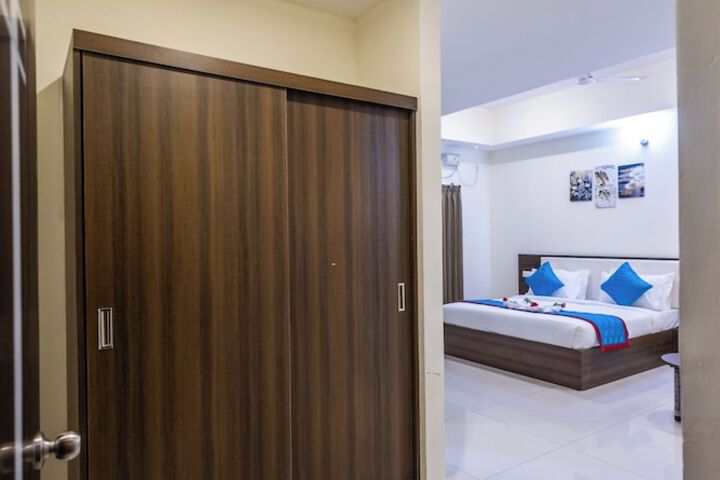 Room 21 of 35