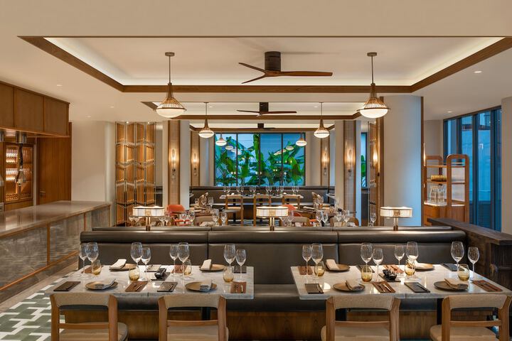 Dining 84 of 159