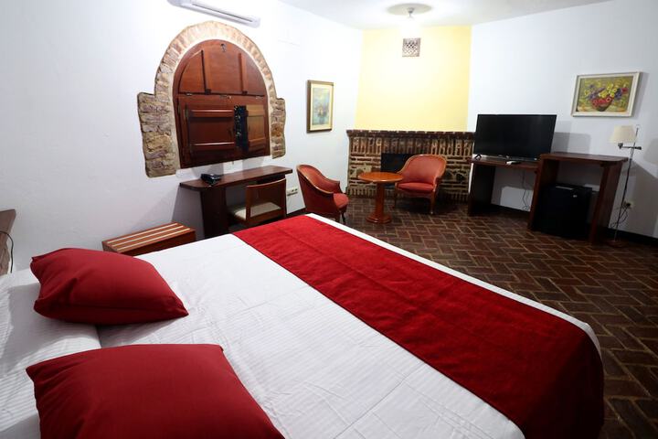 Room 5 of 42