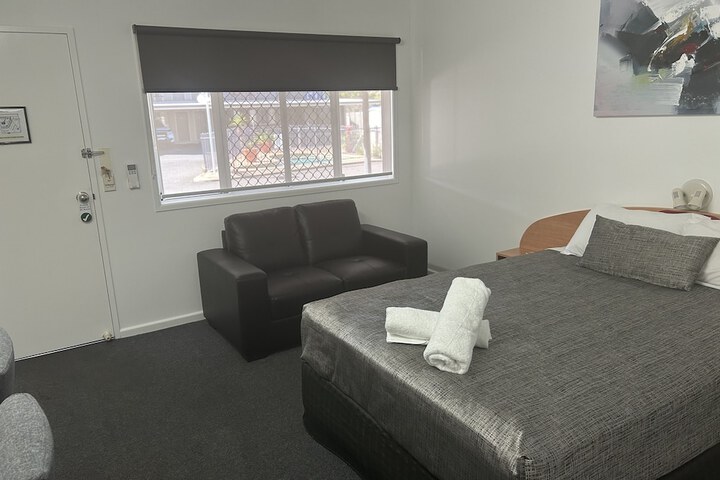 Room 7 of 36