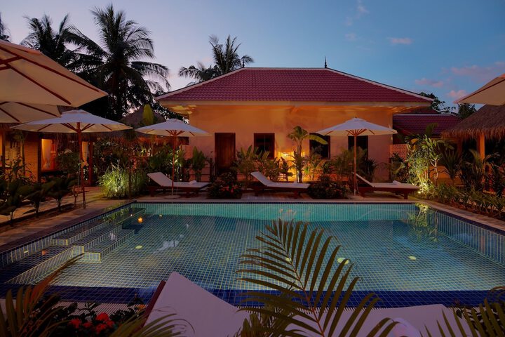Pool 17 of 38