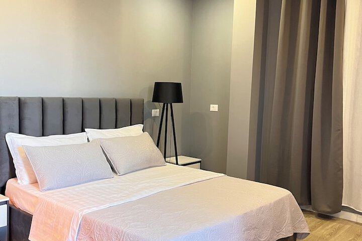 Room 46 of 146