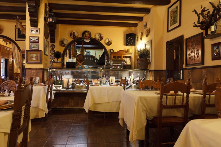 Dining 138 of 183