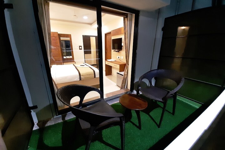 Terrace/Patio 70 of 72