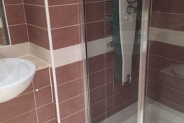 Room 2 of 15