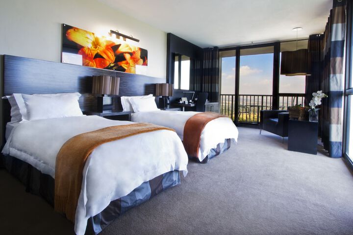 Room 3 of 54