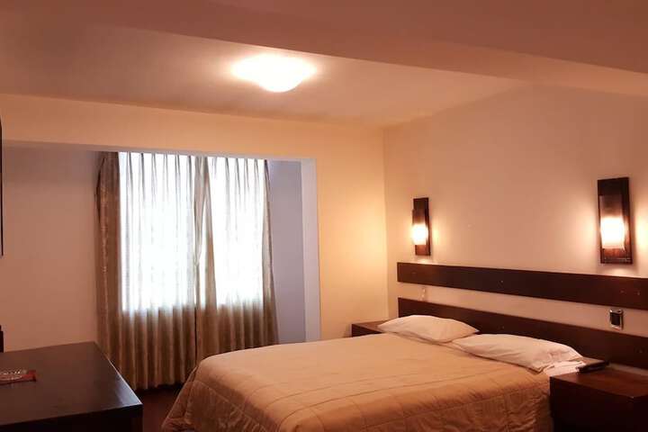 Room 20 of 36