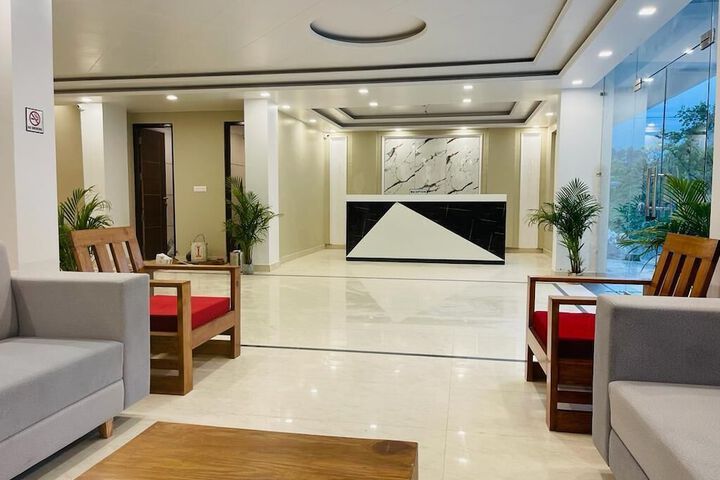Hotel Interior 4 of 24