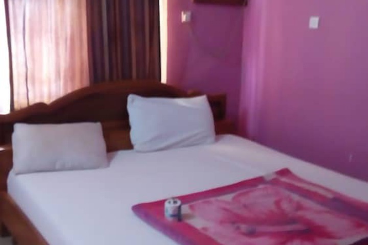 Room 21 of 42
