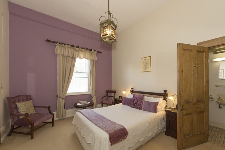 Room 10 of 70