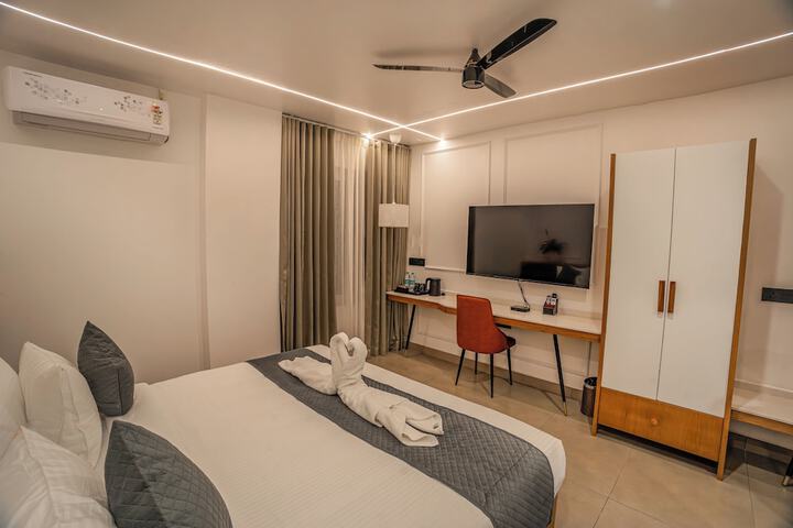 Room 58 of 100