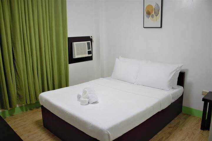 Room 4 of 31
