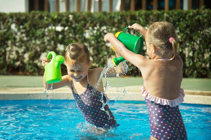 Pools & Facilities