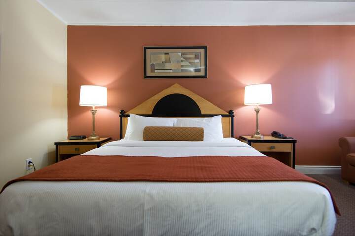 Room 3 of 13