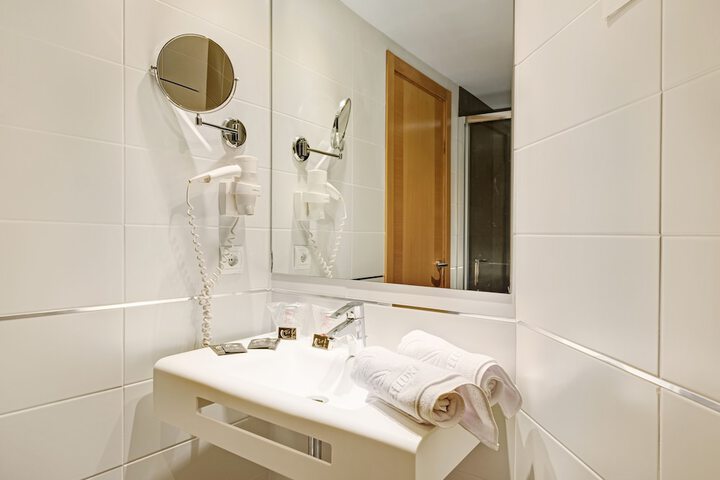 Bath Photo