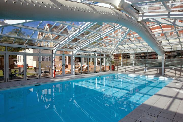 Pool 54 of 94