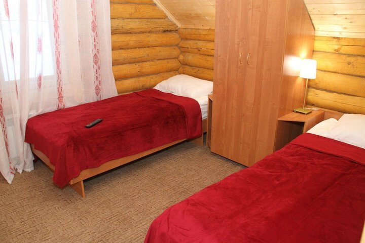 Room 14 of 24