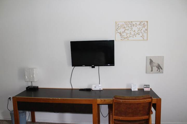 Room 9 of 23