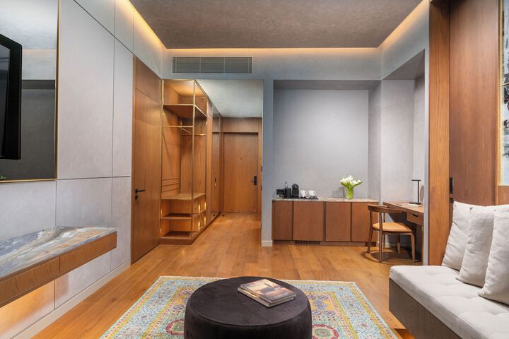 Room 22 of 89
